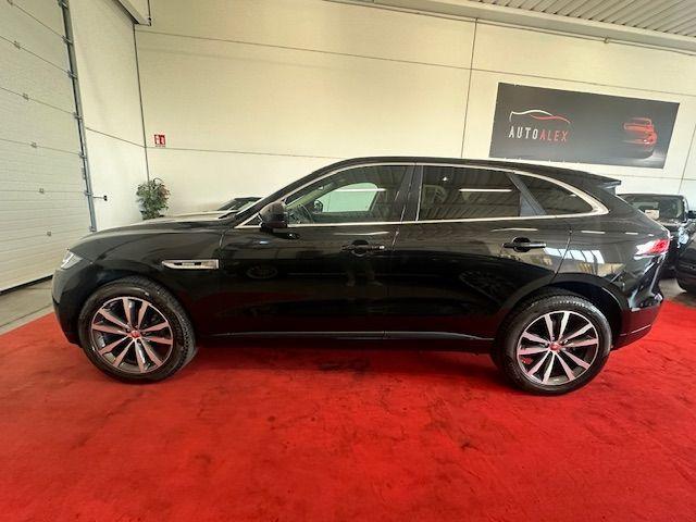 JAGUAR - F-Pace 2.0d i4 Pure awd 180cv auto my18