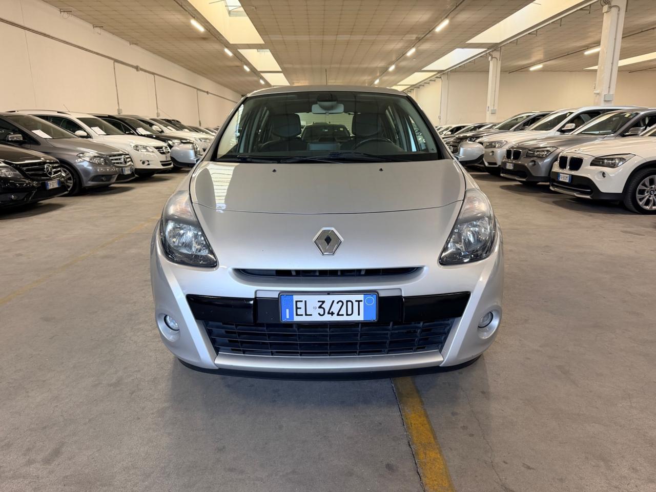 Renault Clio 1.2 16V 5 porte Dynamique