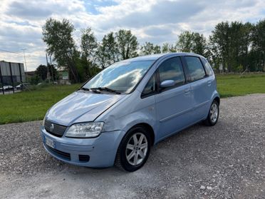 Fiat Idea 1.3 Multijet 16V Active automatica