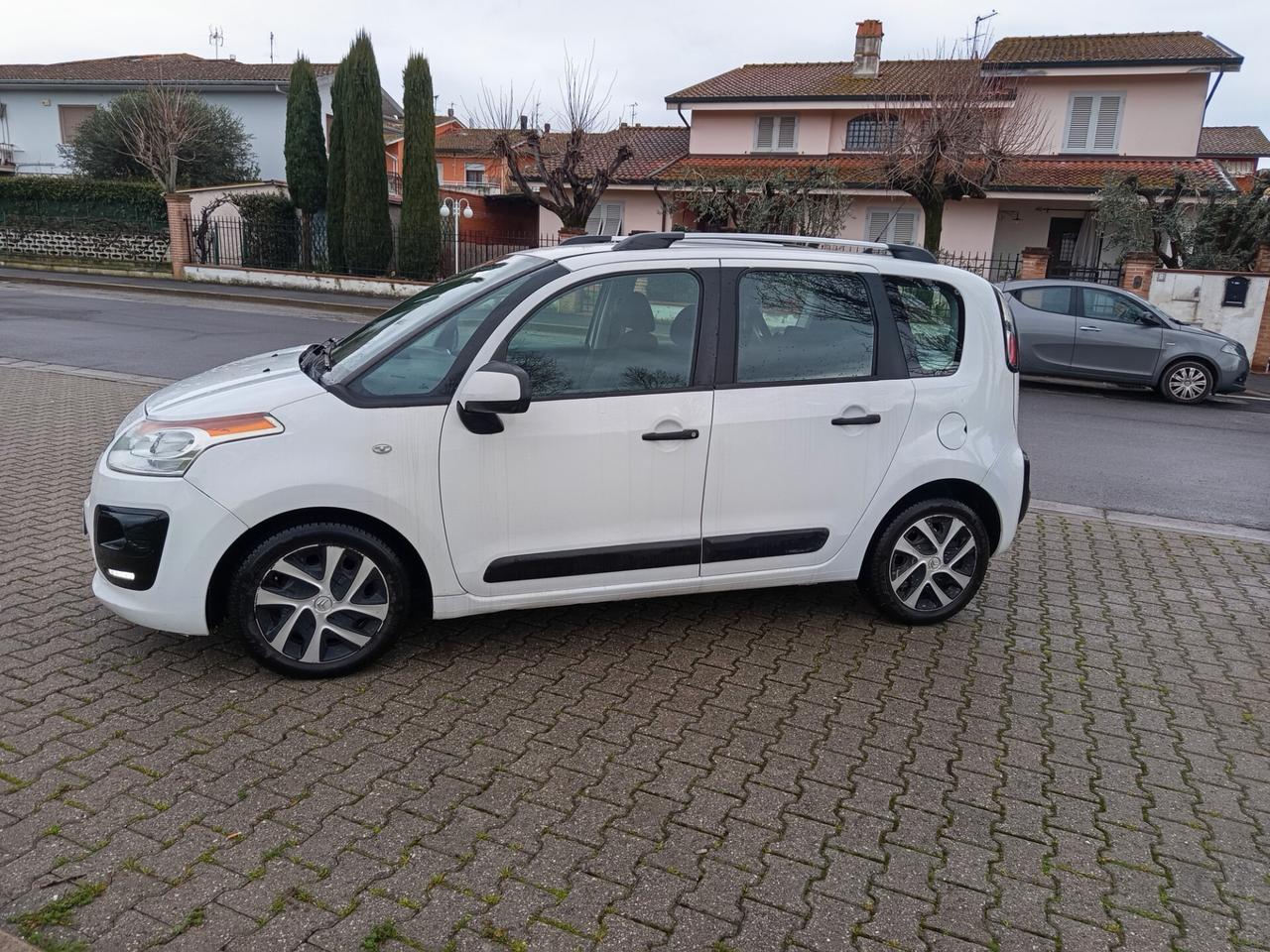 Citroen C3 Picasso 1.4 VTi 95 GPL airdream Seduction