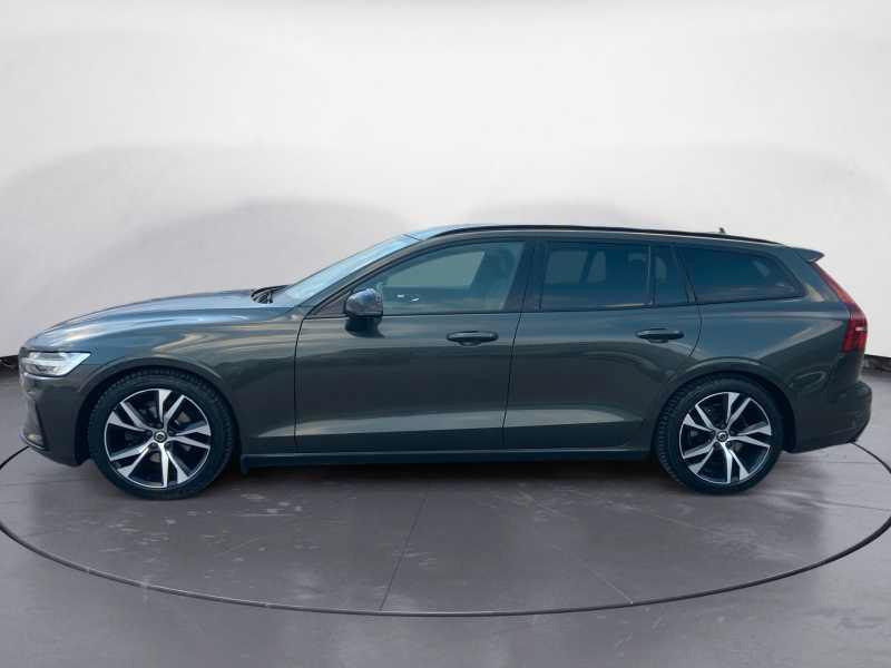 VOLVO V60 2.0 b4 MoMenTuM Business AuTo