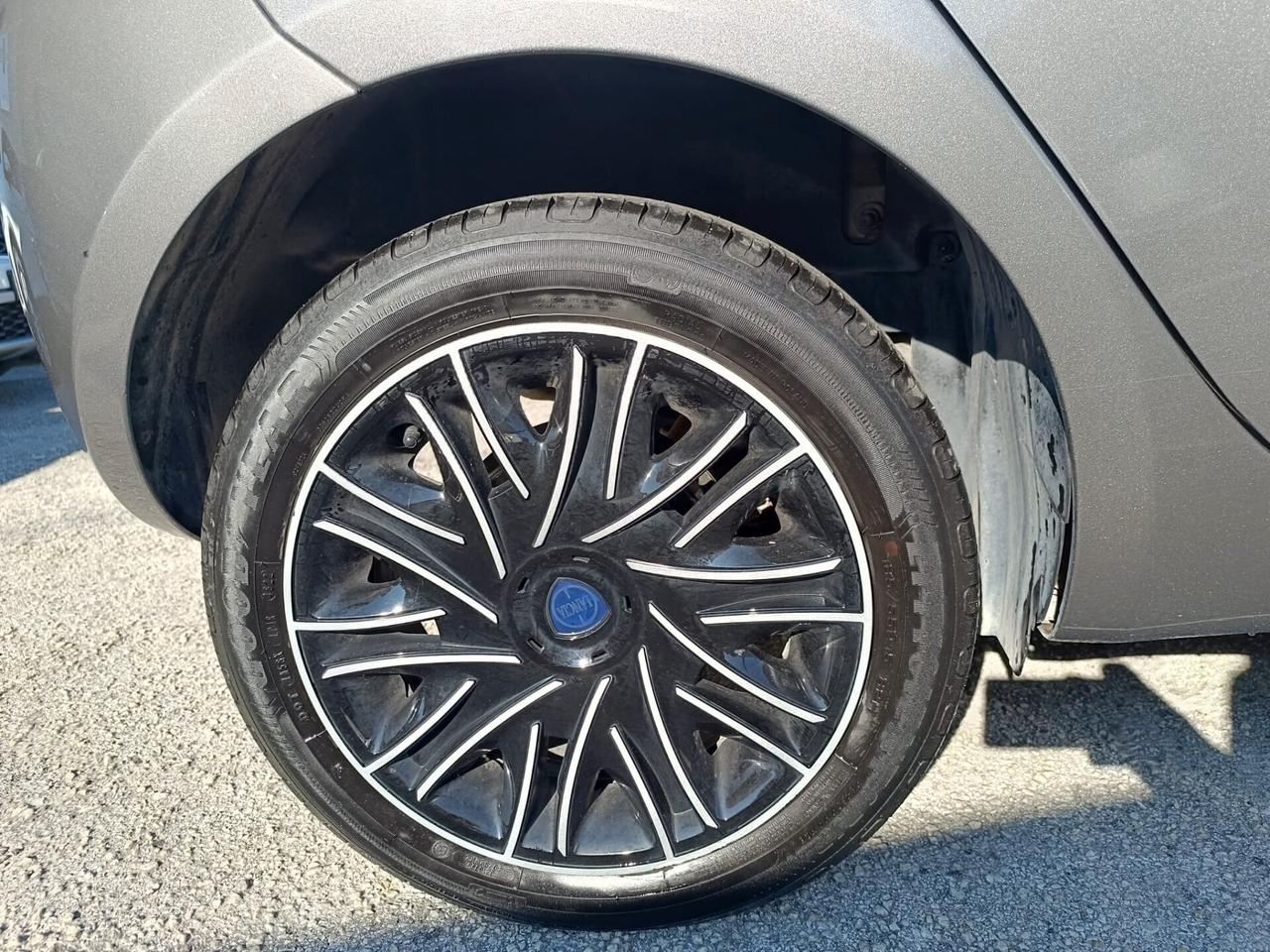 LANCIA YPSILON GOLD EDITION 1.0 70 cv HYBRID -PROMO NOVEMBRE GA FIN&SAFE-