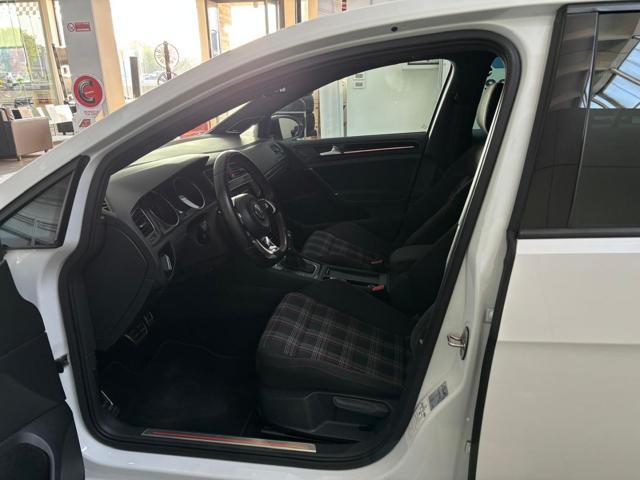 VOLKSWAGEN Golf GTI 2.0 TSI DSG 5p. BlueMotion Technology