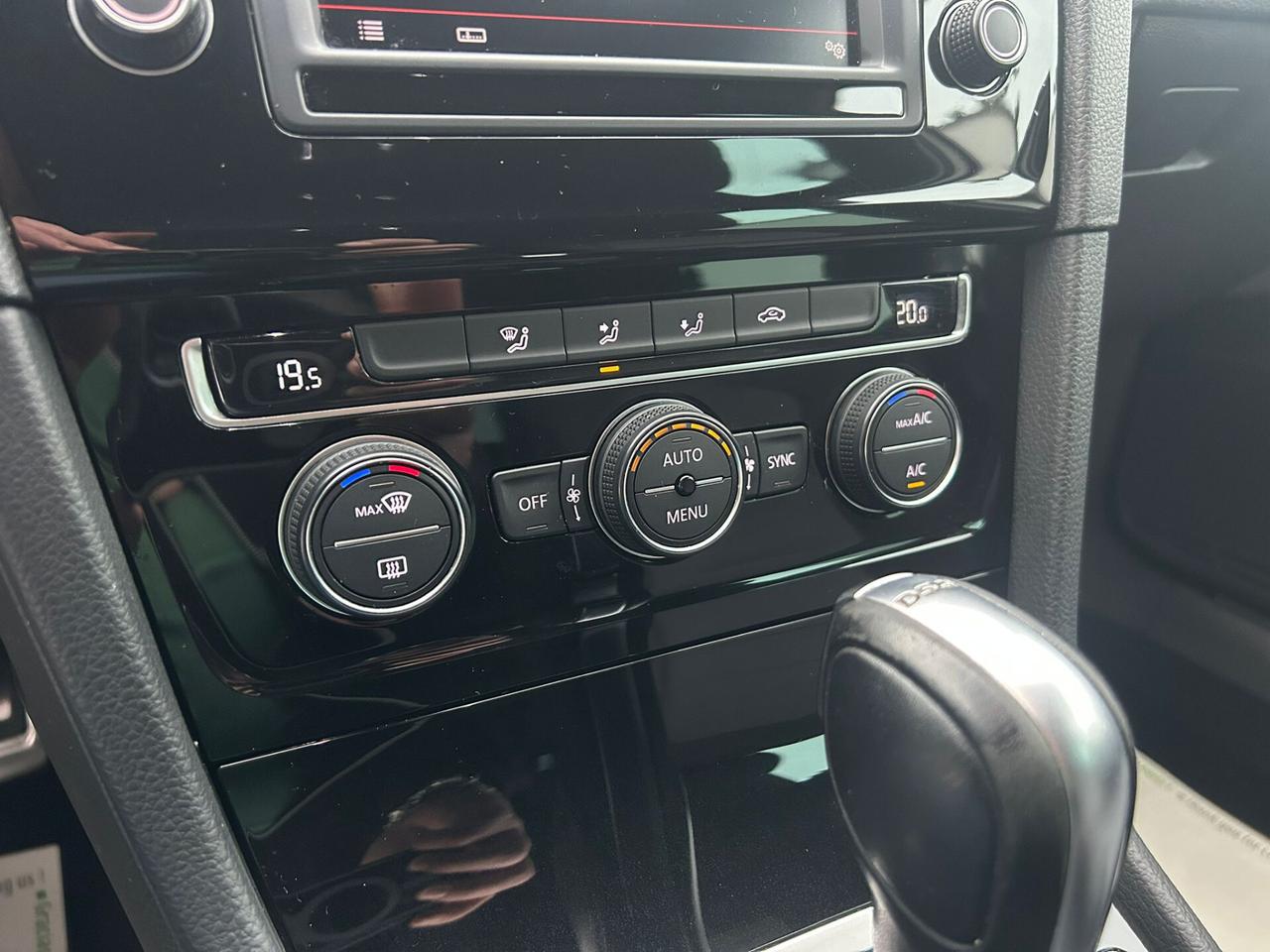 Volkswagen Golf 1.6 TDI 110Cv R-LINE DSG/LED-2017