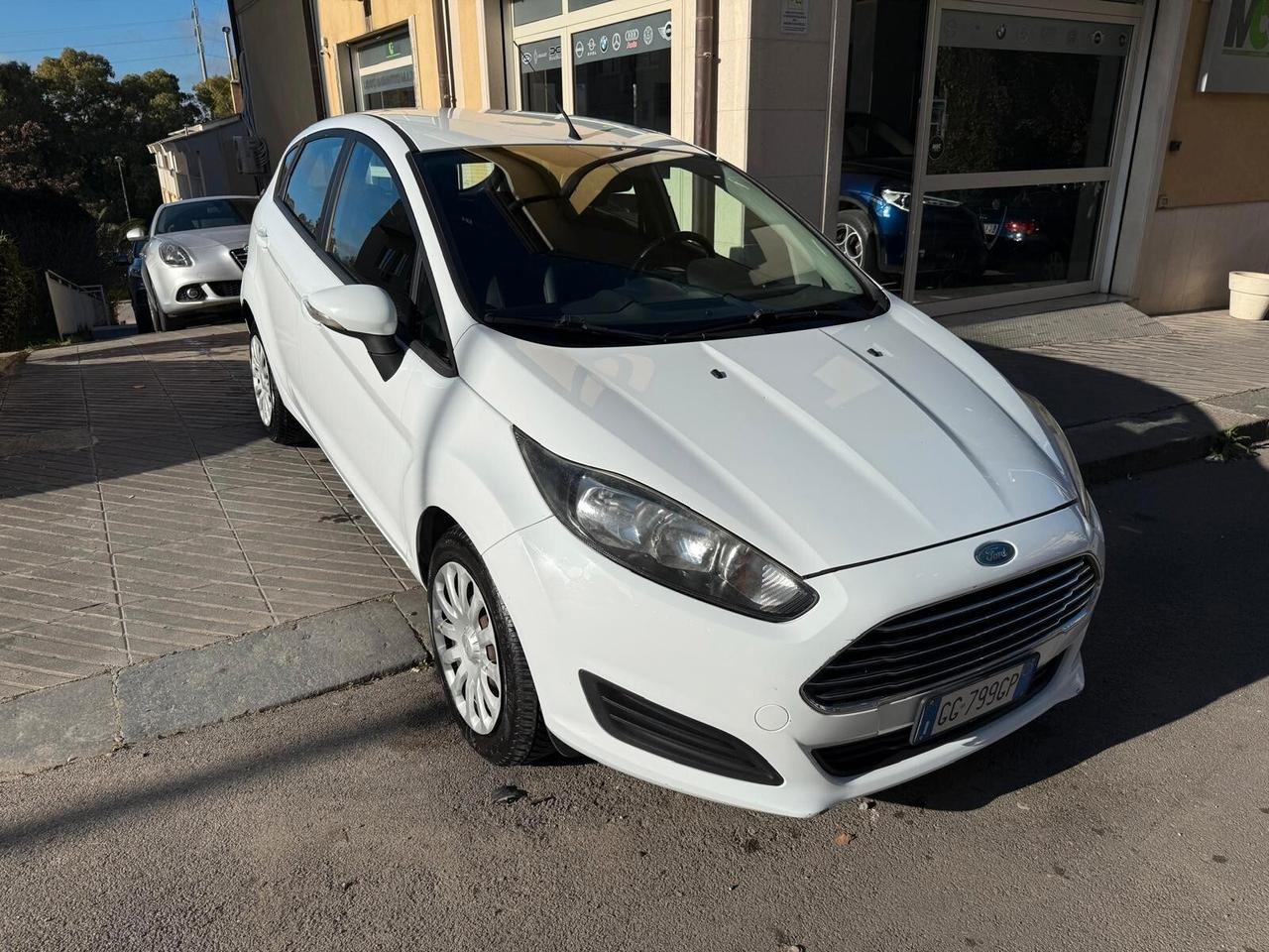 Ford Fiesta 1.4 5p. Bz.- GPL Titanium