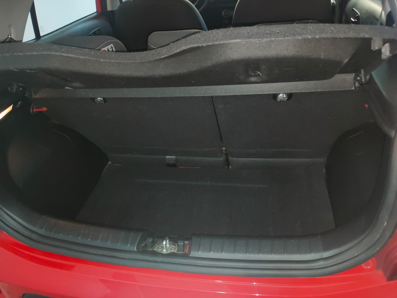 Kia Picanto 1.0 12V 5 porte X Line
