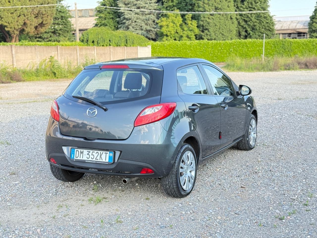 Mazda 2 Fun neopatentati