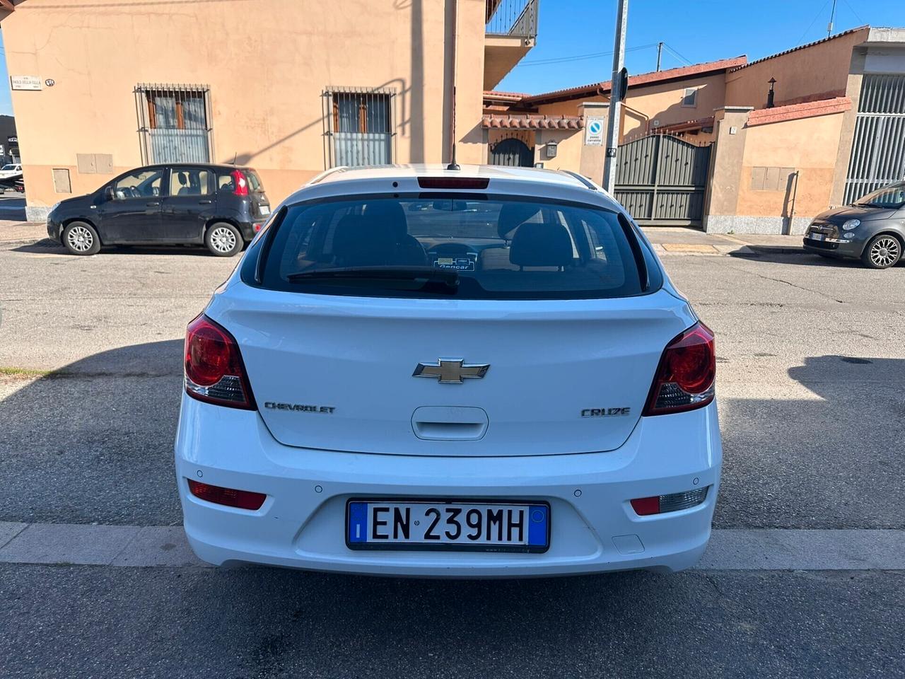 Chevrolet Cruze 1.6 5 porte LT