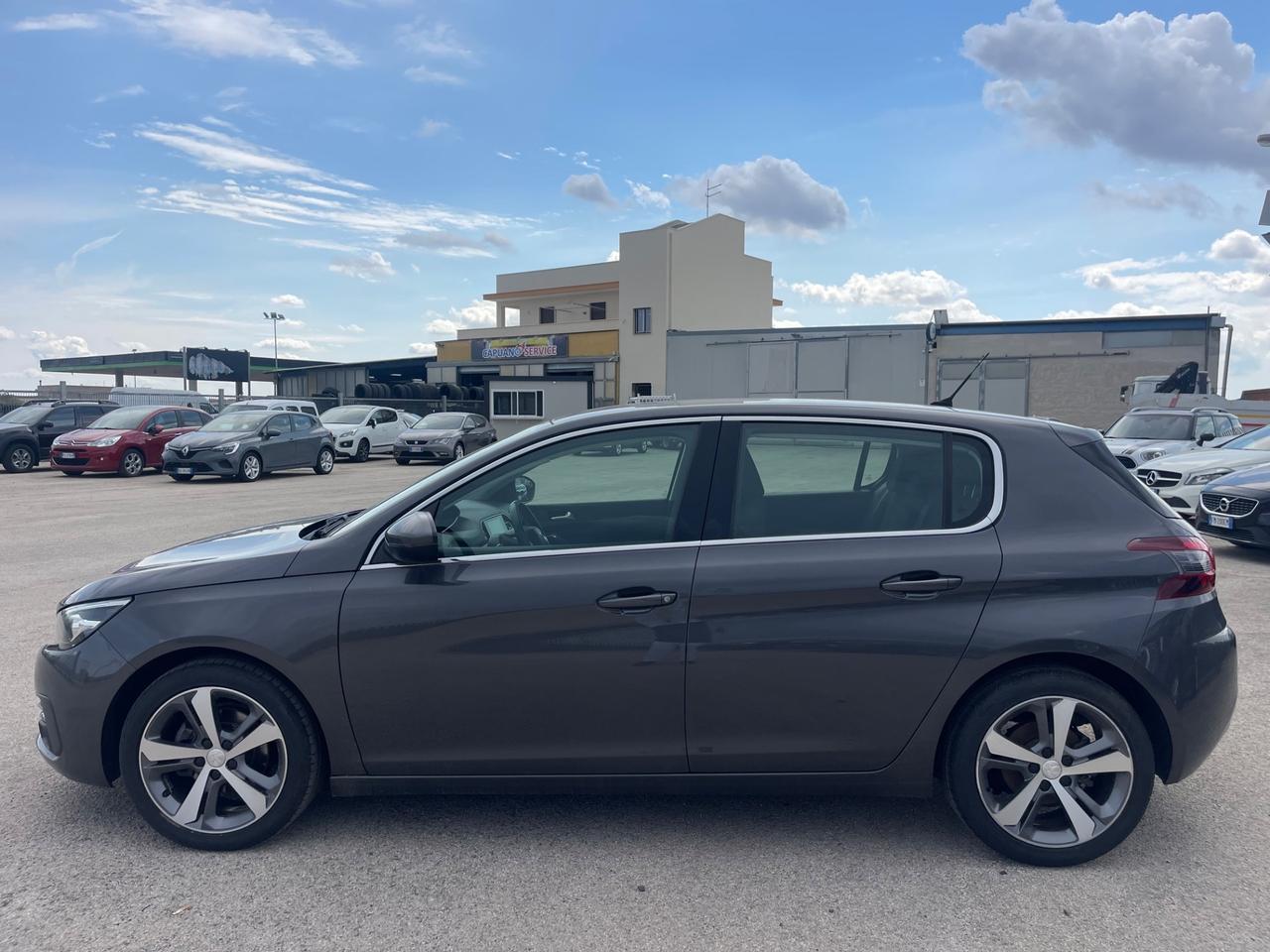 PEUGEOT 308 1.6 HDI 120CV BERLINA FULL LED MY18