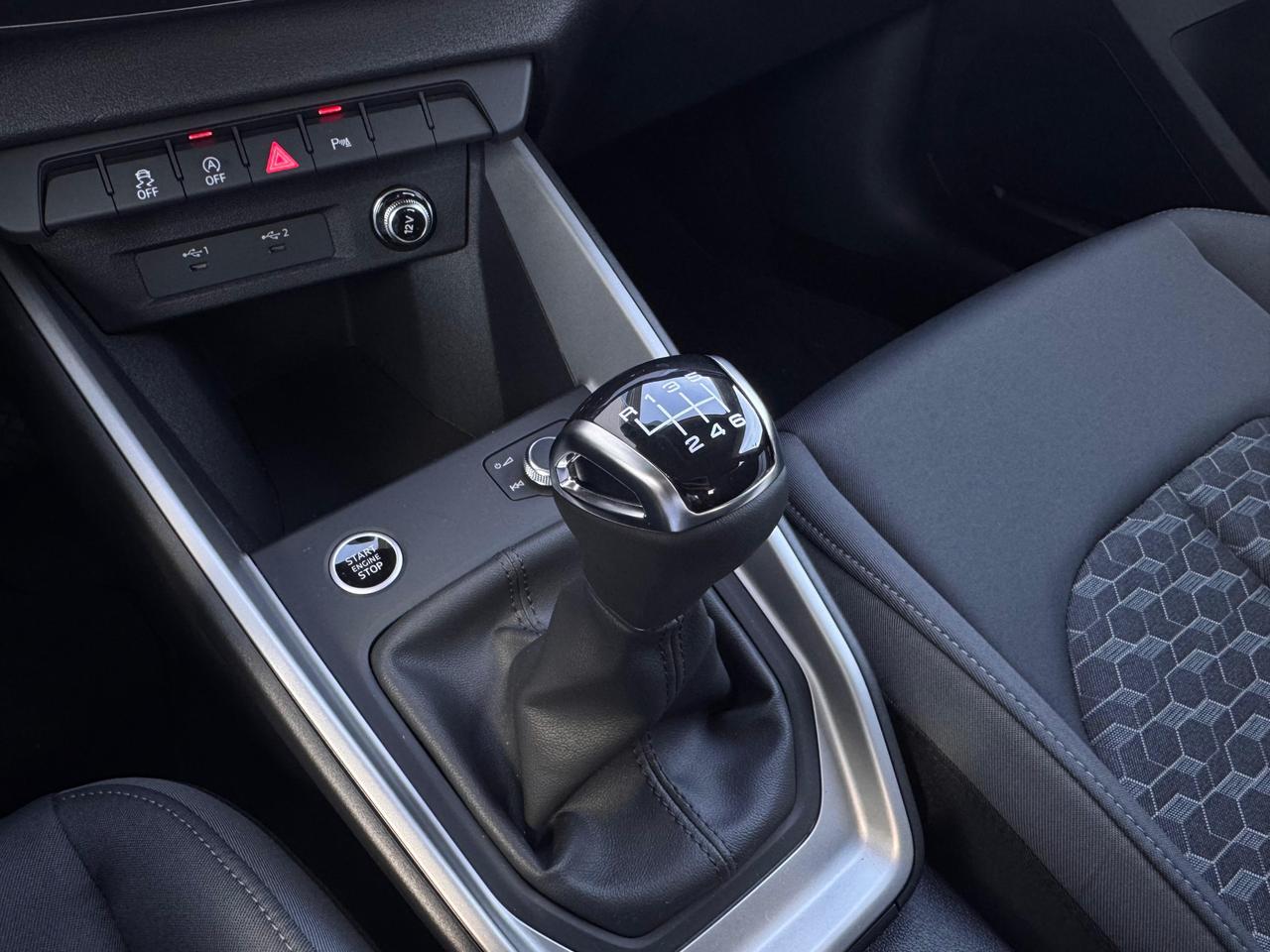 AUDI A1 SPORTBACK 30 TFSI S-LINE EDITION