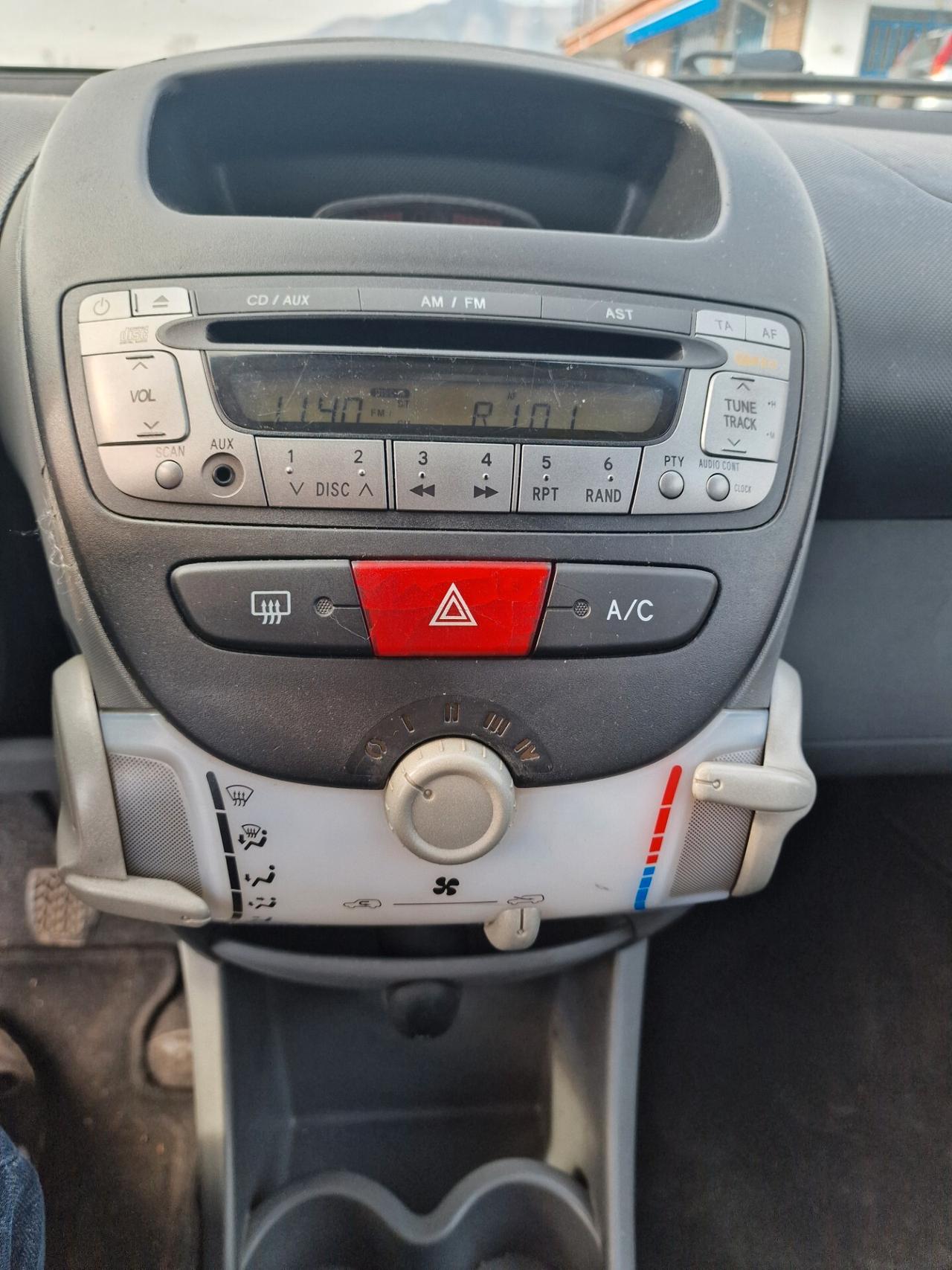 Citroen C1 1.0 5 porte BAC1 - neopatentati