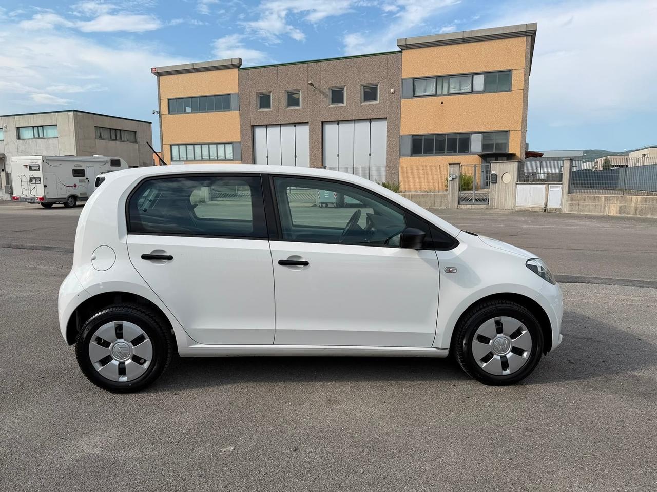 Volkswagen up! 1.0 Benzina