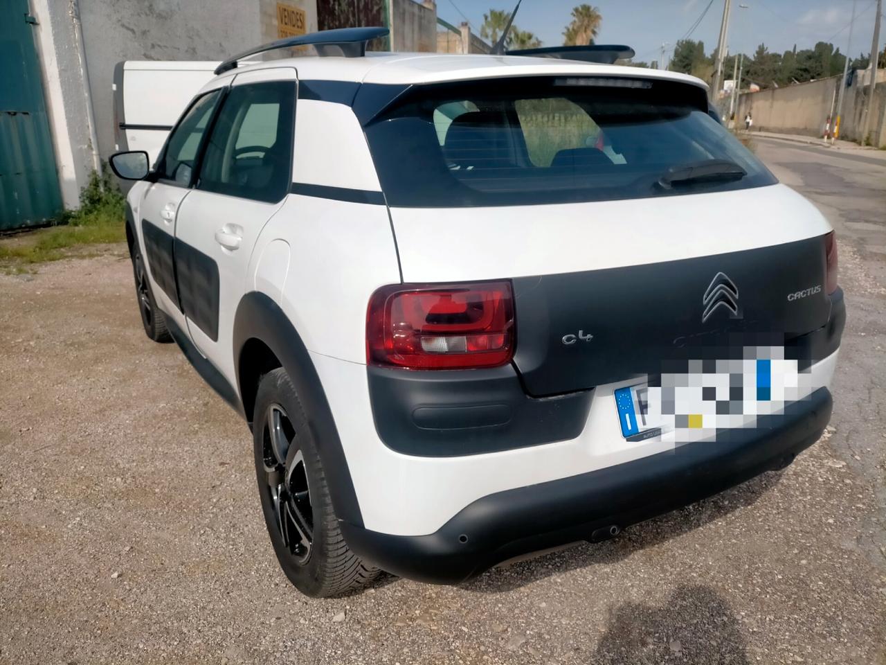 Citroen C4 Cactus BlueHDi 100 Shine