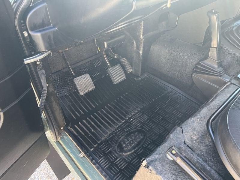 Land Rover Defender Defender 110 2.4 TD4 Hard Top S N1