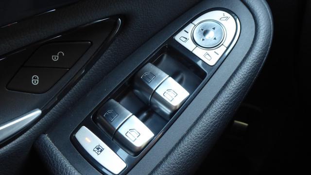 MERCEDES-BENZ GLC 300 d 4Matic Coupé Sport