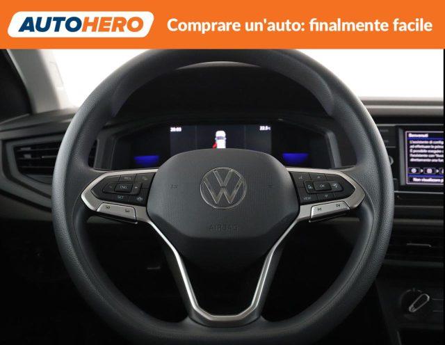 VOLKSWAGEN Polo 1.0