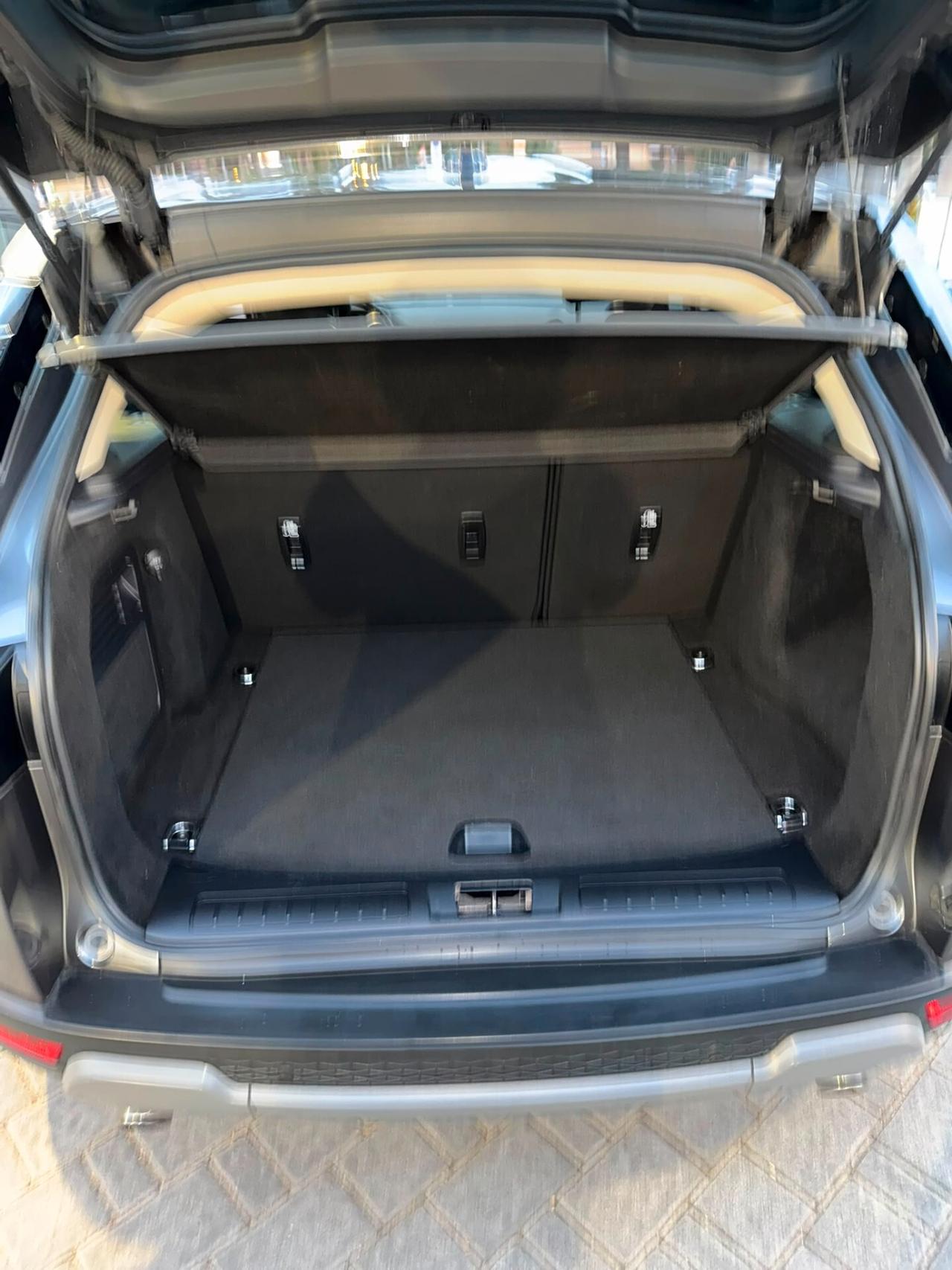 Land Rover Range Evoque 2.0 TD4 150 CV 5p. SE