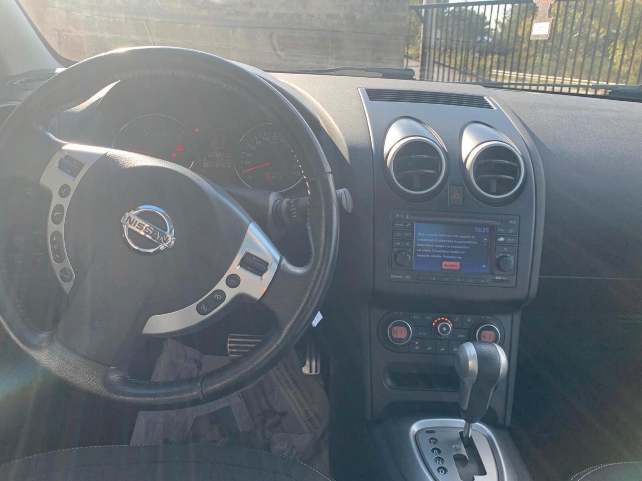 Nissan Qashqai 2 2.0 dci 4x4 7 posti - 2011