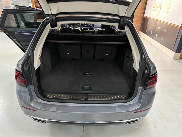 BMW 520 d 48V xDrive Touring Luxury LINE