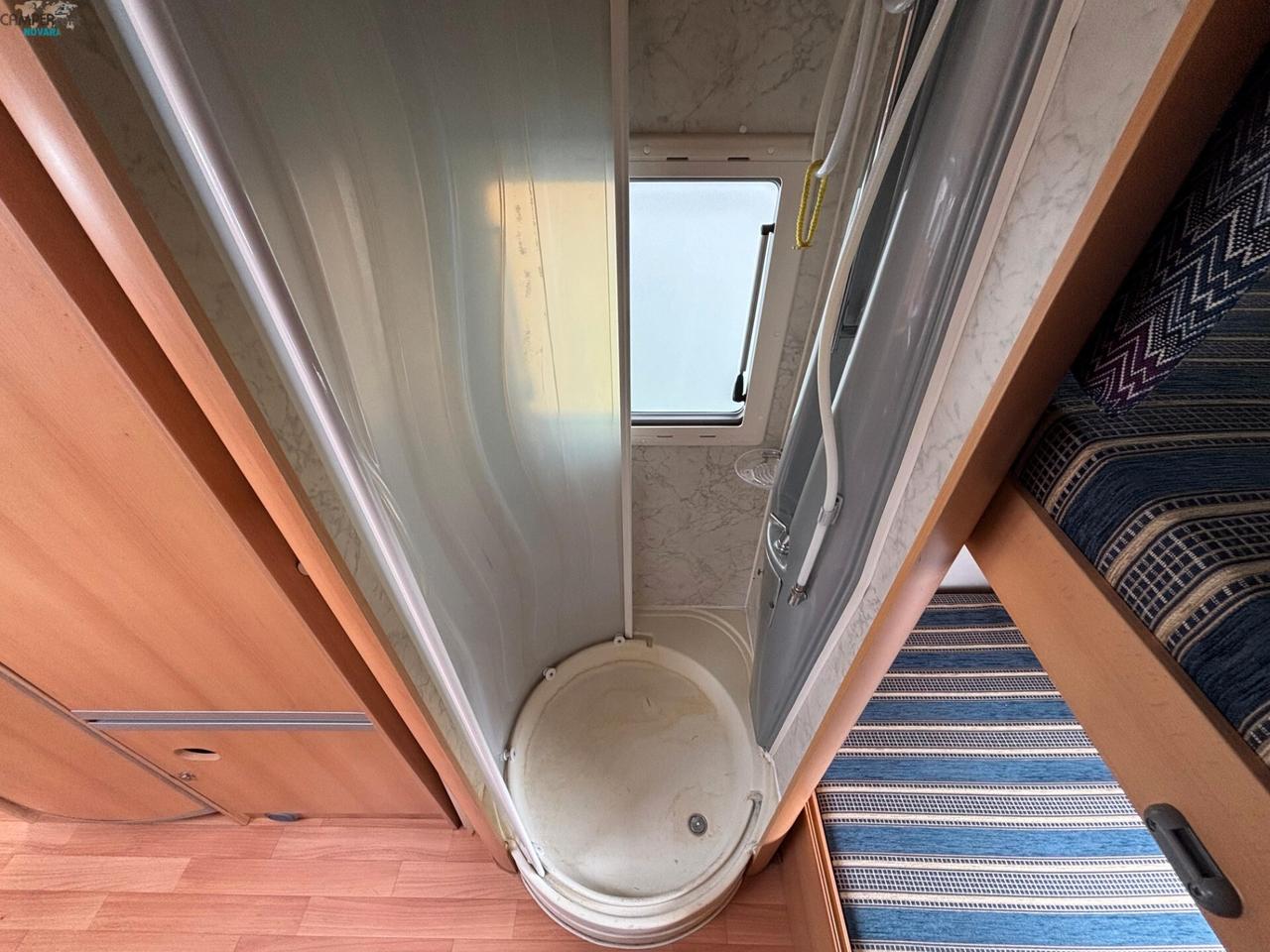 ELNAGH SUPER D 111c - MANSARDATO CON LETTI A CASTELLO IN CODA