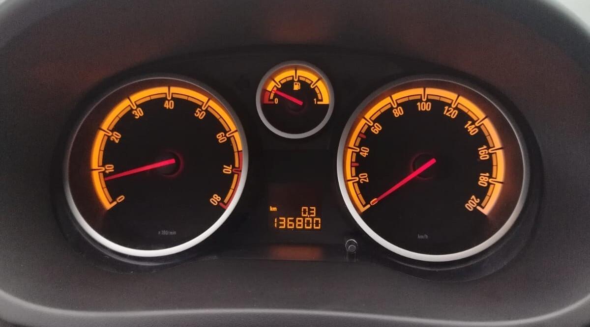 Opel Corsa 1.2 85CV 5 porte GPL