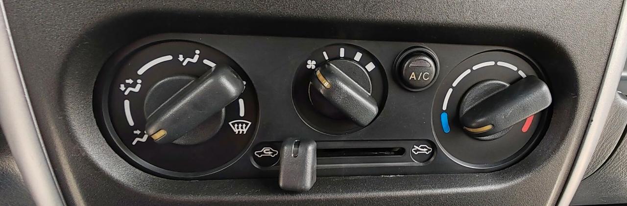 Suzuki Jimny 1.5 DDiS 4WD JLX Più