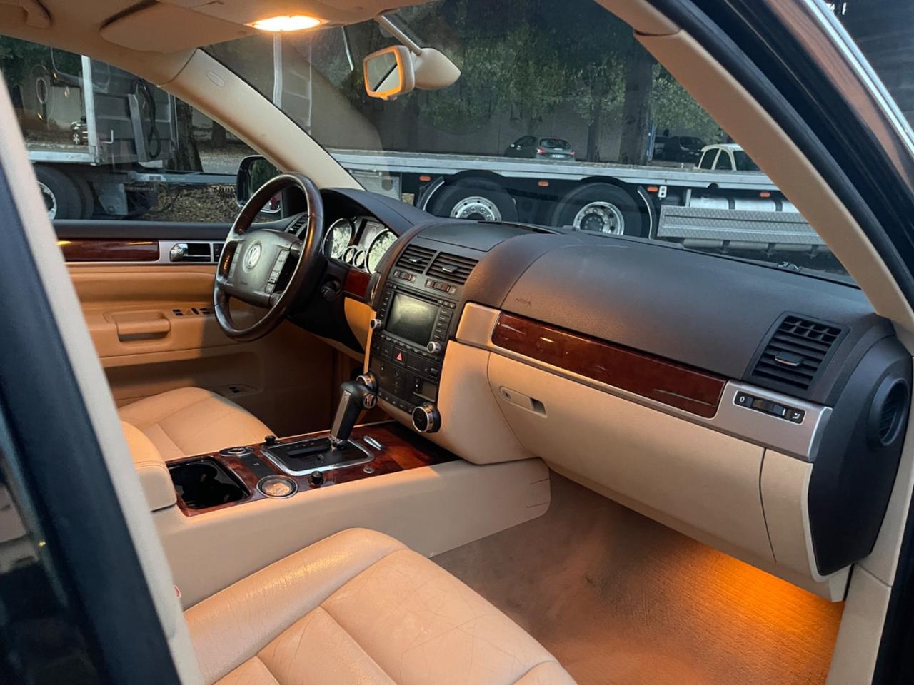 Volkswagen Touareg 3.0/224CV V6 TDI DPF Exclusive