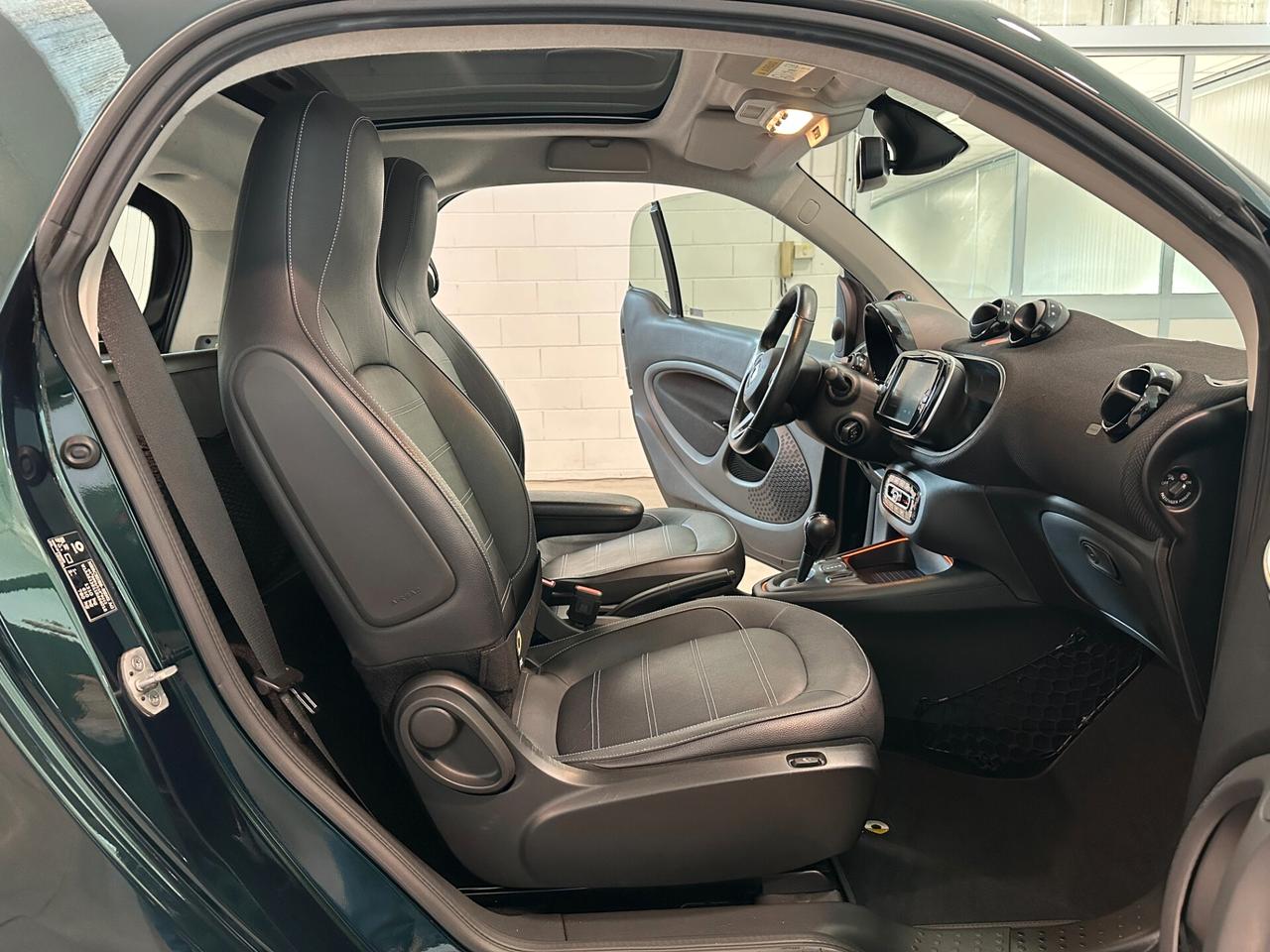 Smart ForTwo EQ Racingreen (22kW)