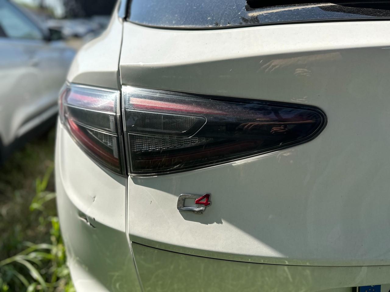 ALFA ROMEO Stelvio 2023 - Stelvio 2.2 t Veloce Q4 210cv auto