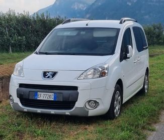 PEUGEOT Partner Tepee 1.6 HDi 112CV Outdoor