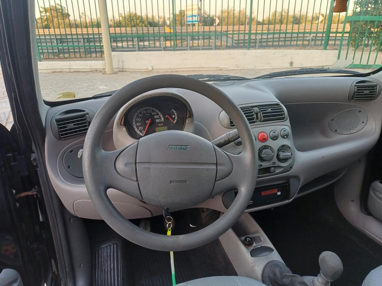 Fiat 600 1.1 Active
