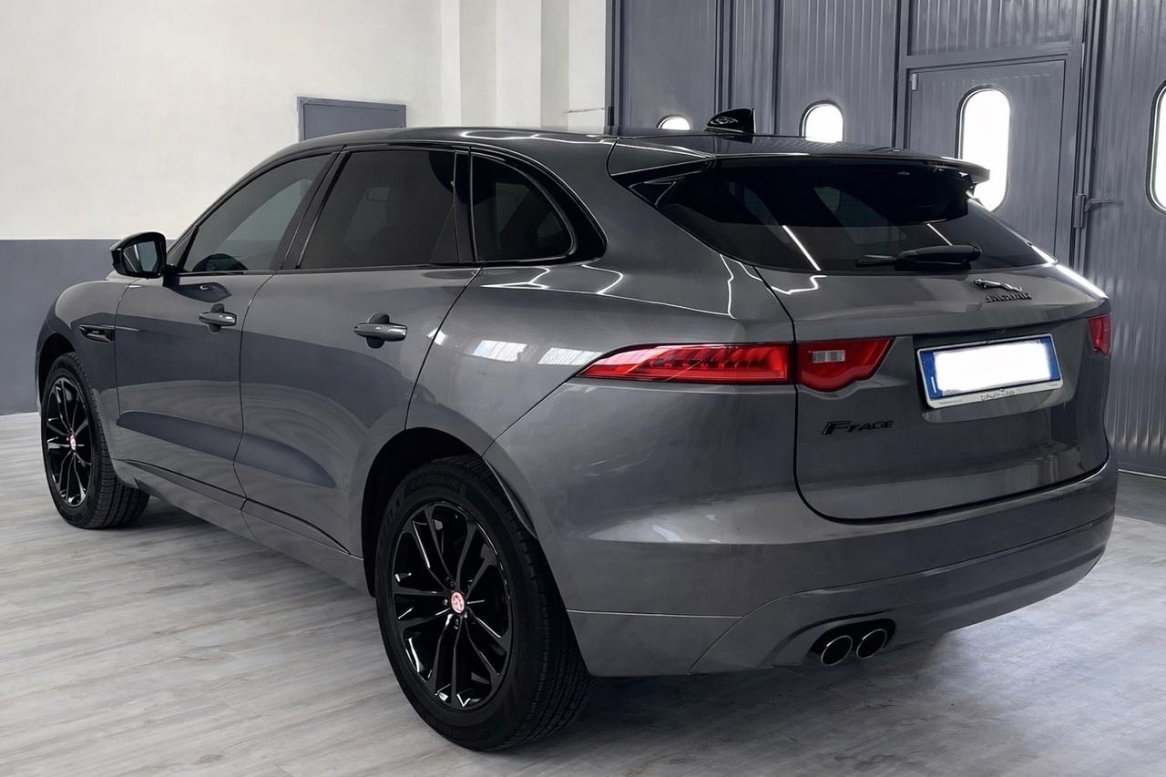 JAGUAR F-PACE 2.0 D 180 CV AWD R-Sport FULL DA VETRINA