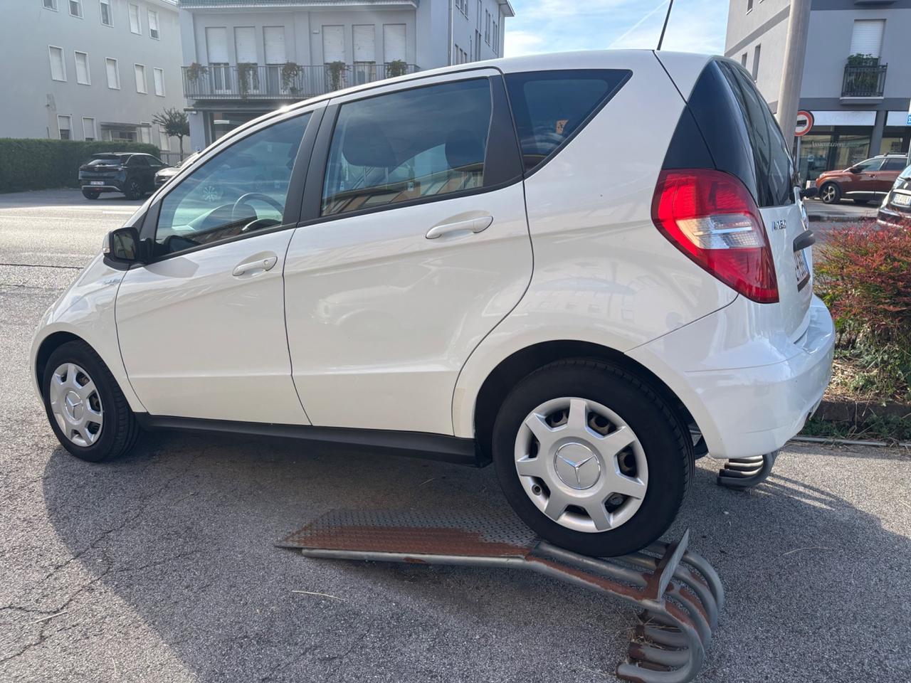 Mercedes-benz A 160 AUTOMATIC