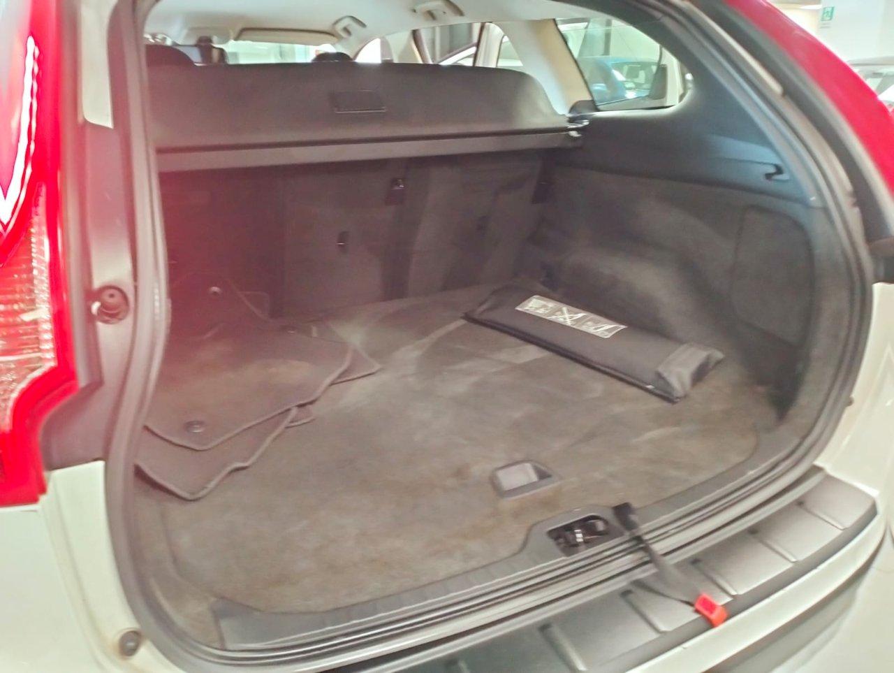 Volvo XC60 2.4d Momentum fwd 175cv