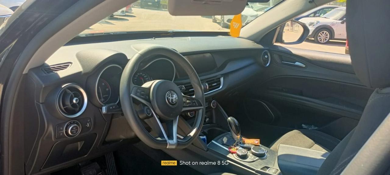 Alfa Romeo Stelvio 2.2 Turbodiesel 180 CV AT8 RWD Business (Prezzo con Finanziamento)
