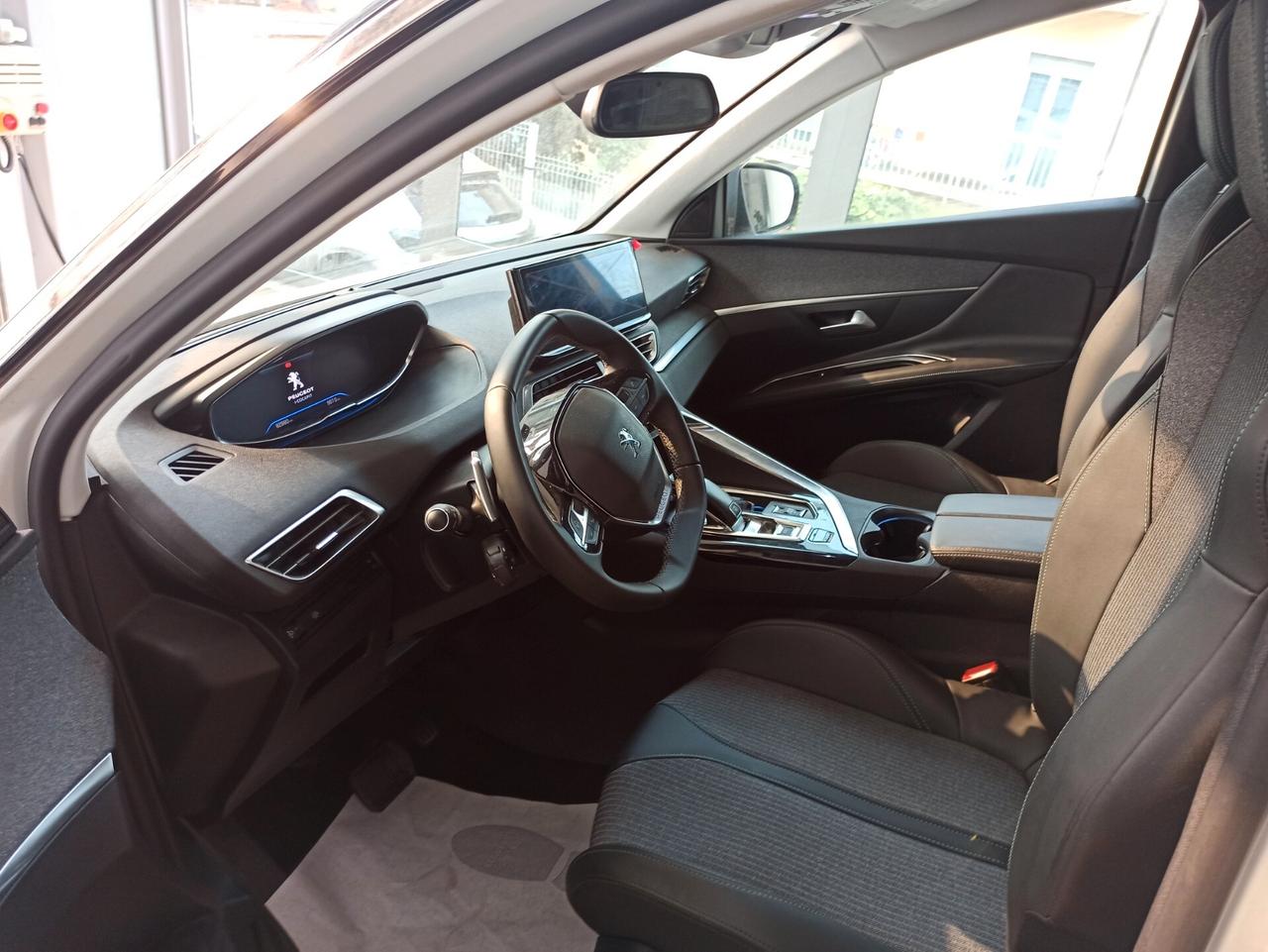 Peugeot 3008 BlueHDi 130 S&S EAT8 Allure Pack