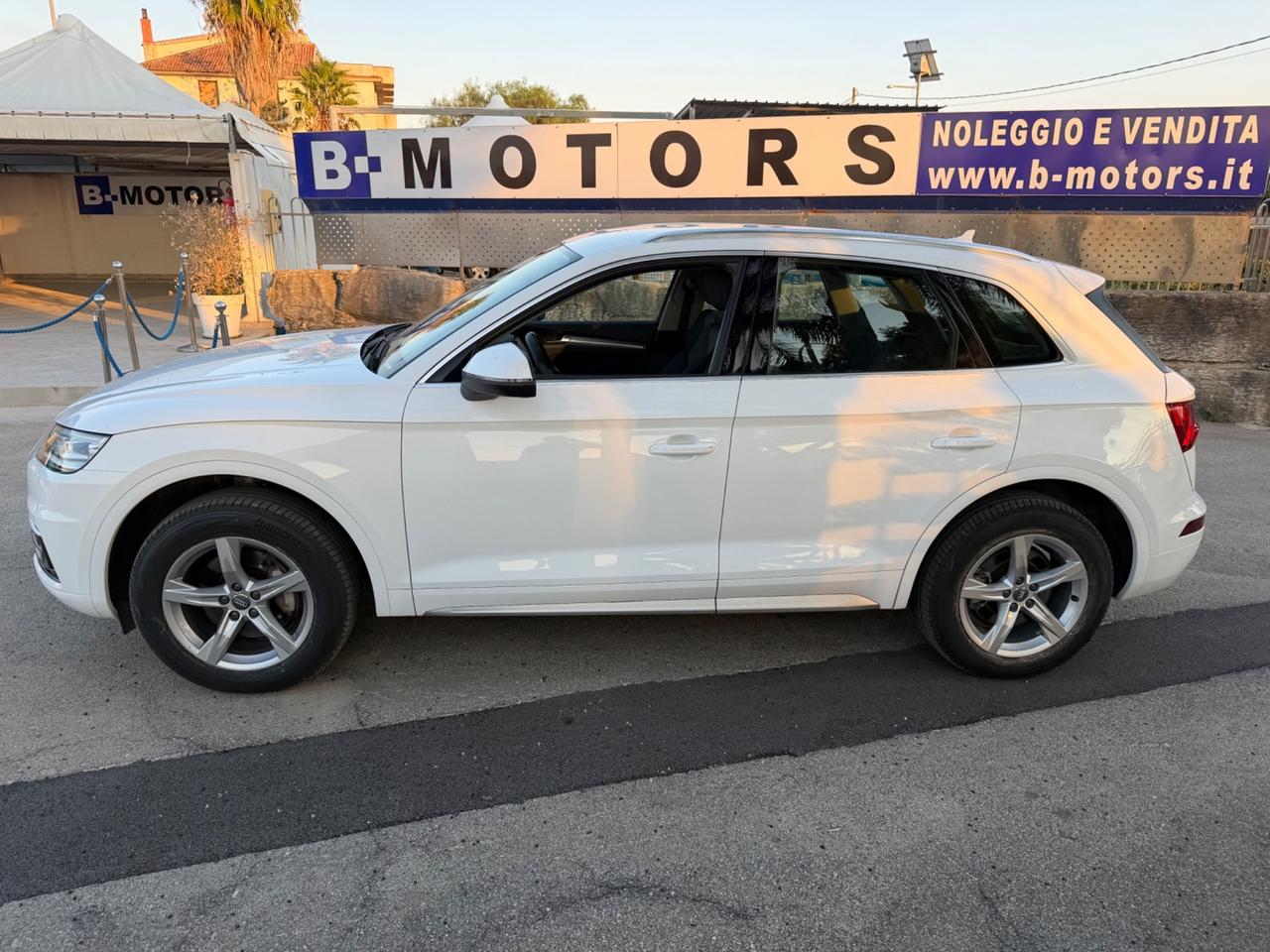 Audi Q5 2.0 TDI 190 CV clean diesel quattro Business