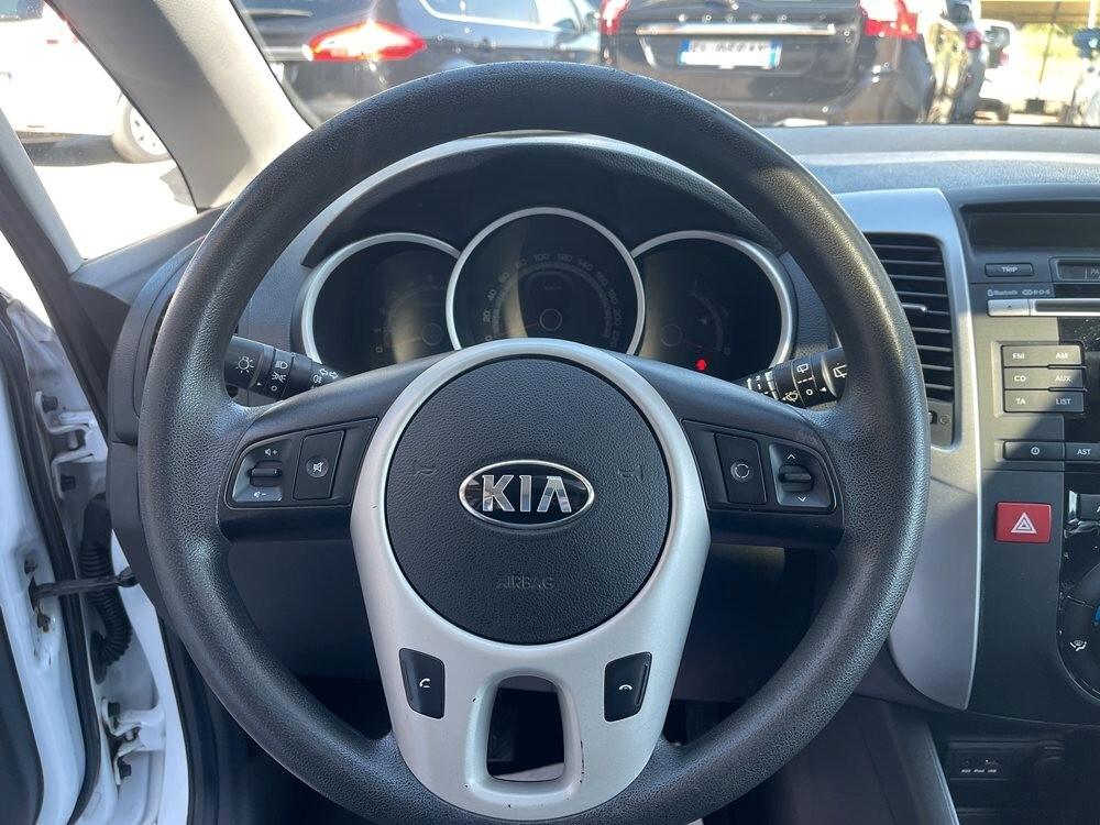 Kia Venga 1.4 CRDi 90CV Easy NEO PATENTATI