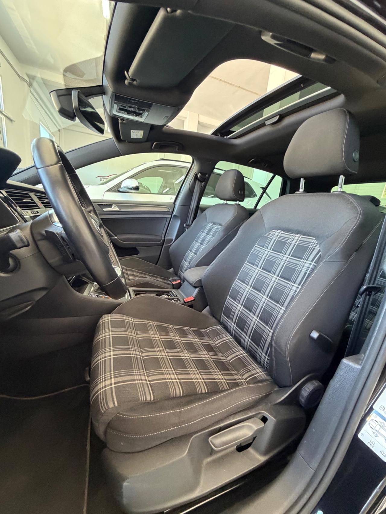 GOLF 7.5 GTD 2.0 DSG TETTO apribile FINANZIABILE