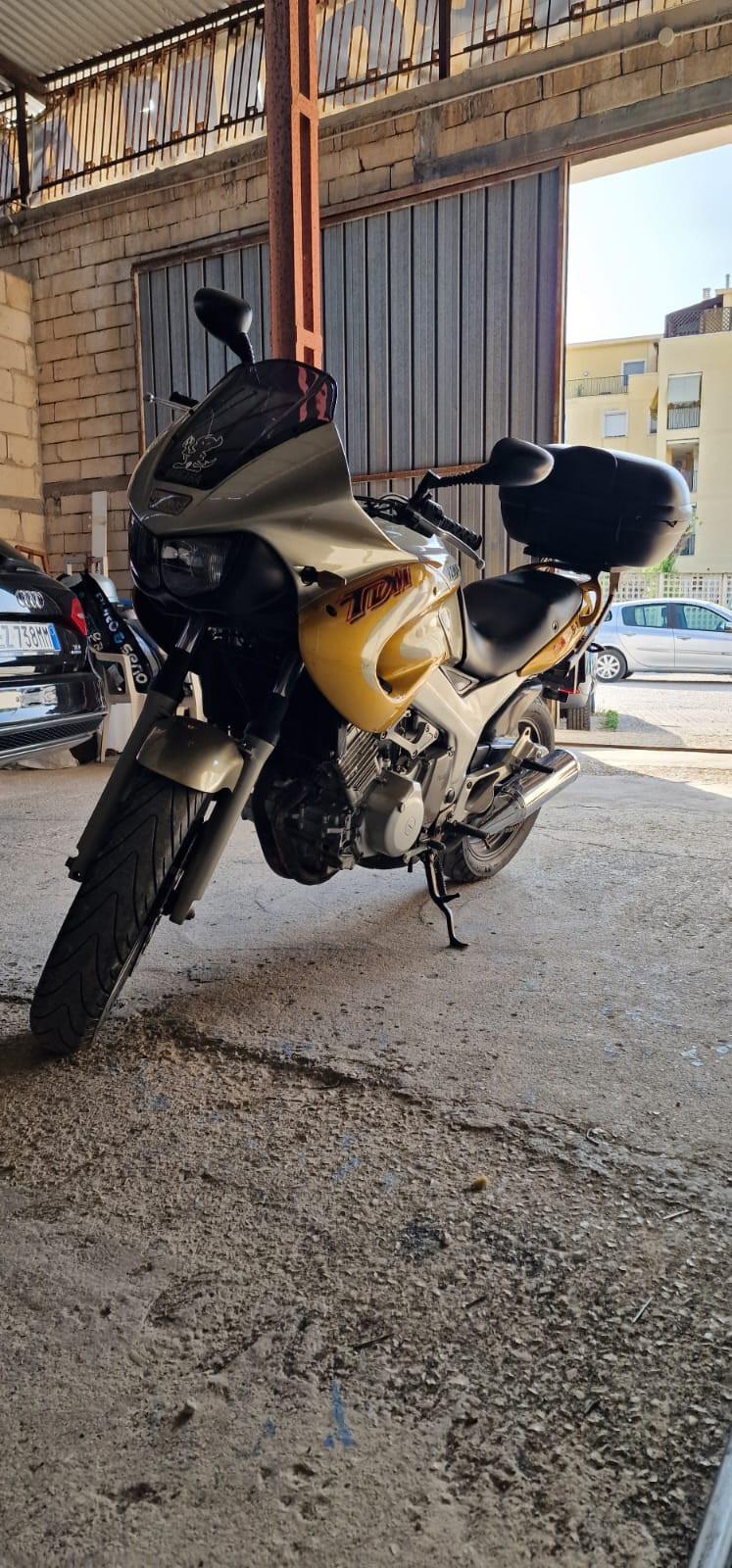 YAMAHA TDM 850 Maniacale