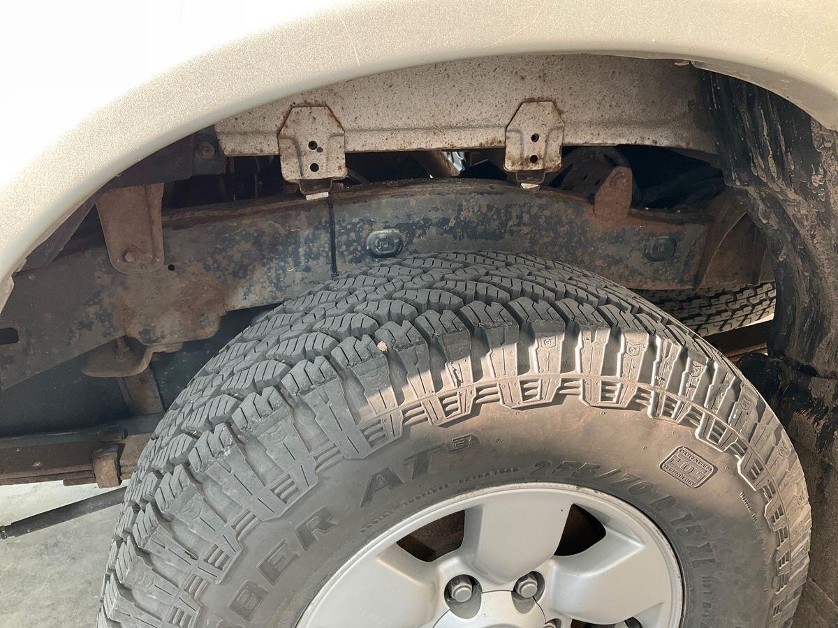 Toyota Hilux 2.5 D-4D 4WD 2p. Extra Cab SR 4x4