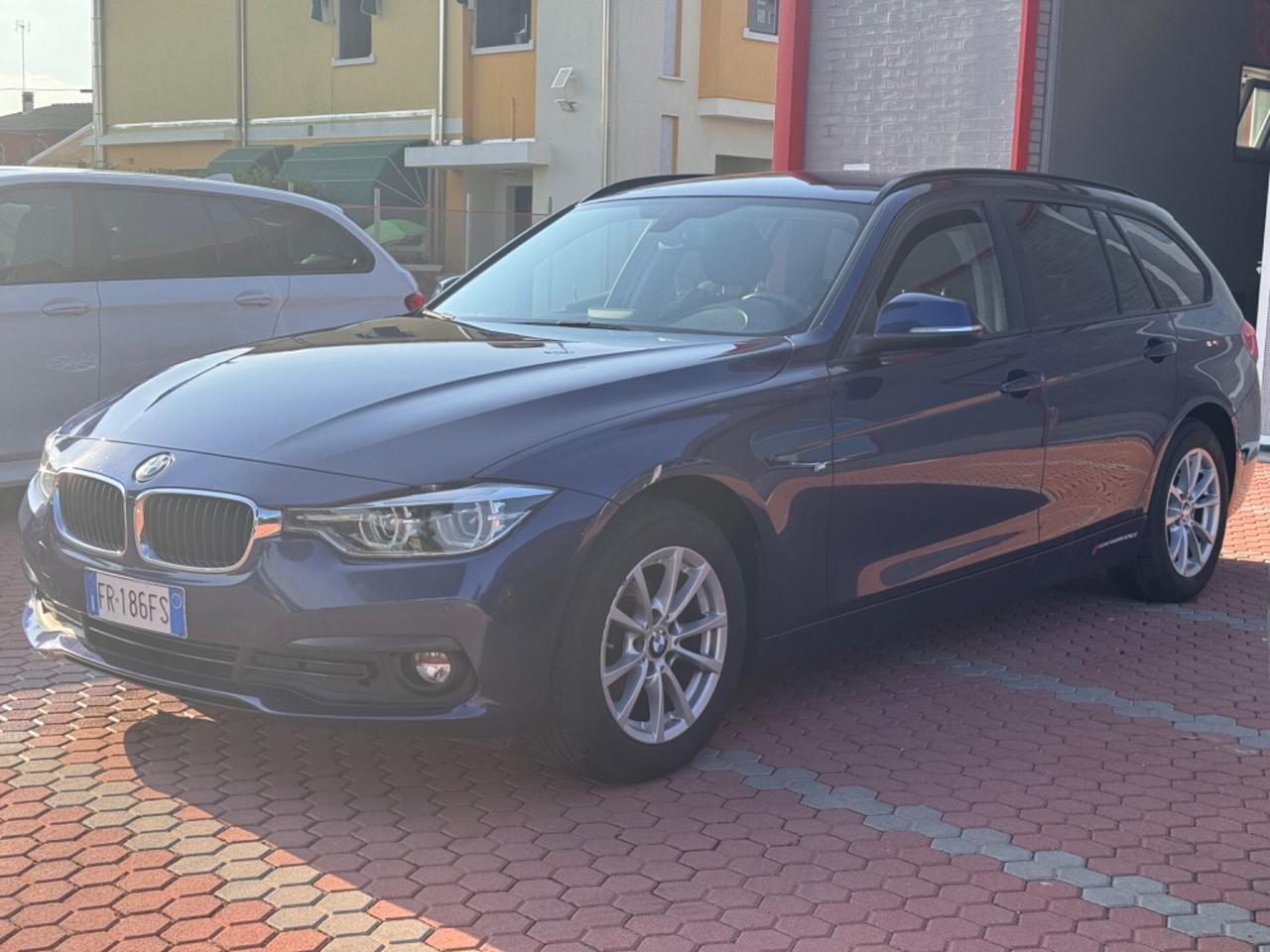 Bmw 318 318d Touring Business Advantage aut.