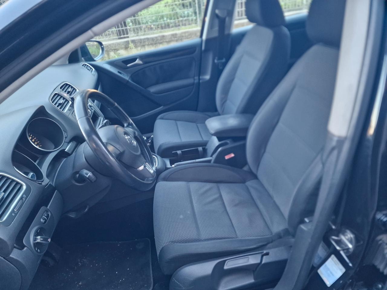 Volkswagen Golf 2.0 TDI 110CV Gancio traino