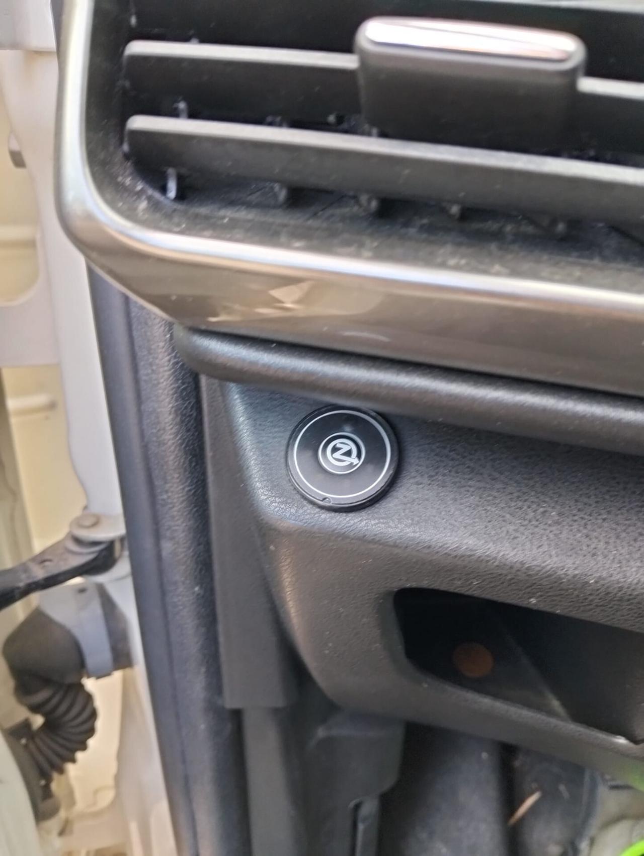 Lancia Ypsilon 1.2 69 CV 5 porte GPL 2019 SINISTRATA