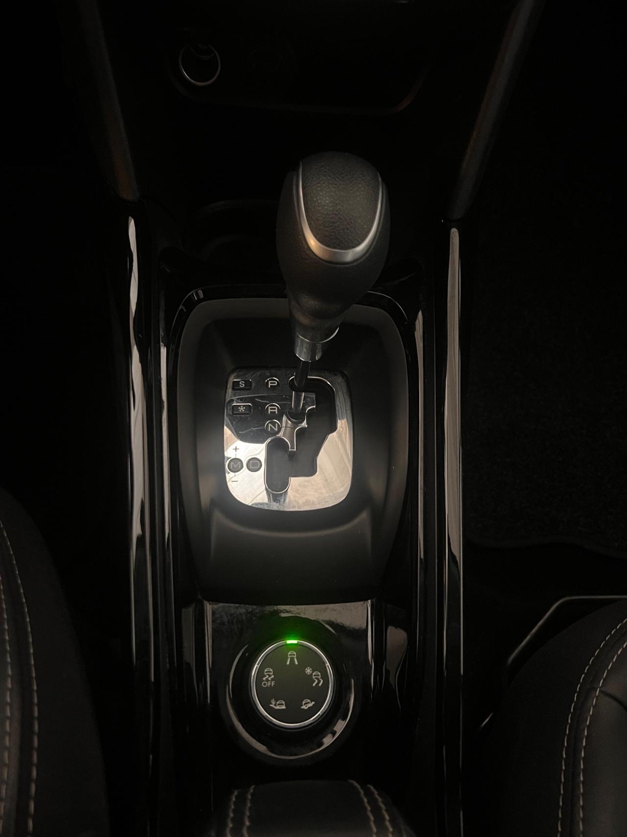 Peugeot 2008 1.5 BlueHDi 120 S&S Allure