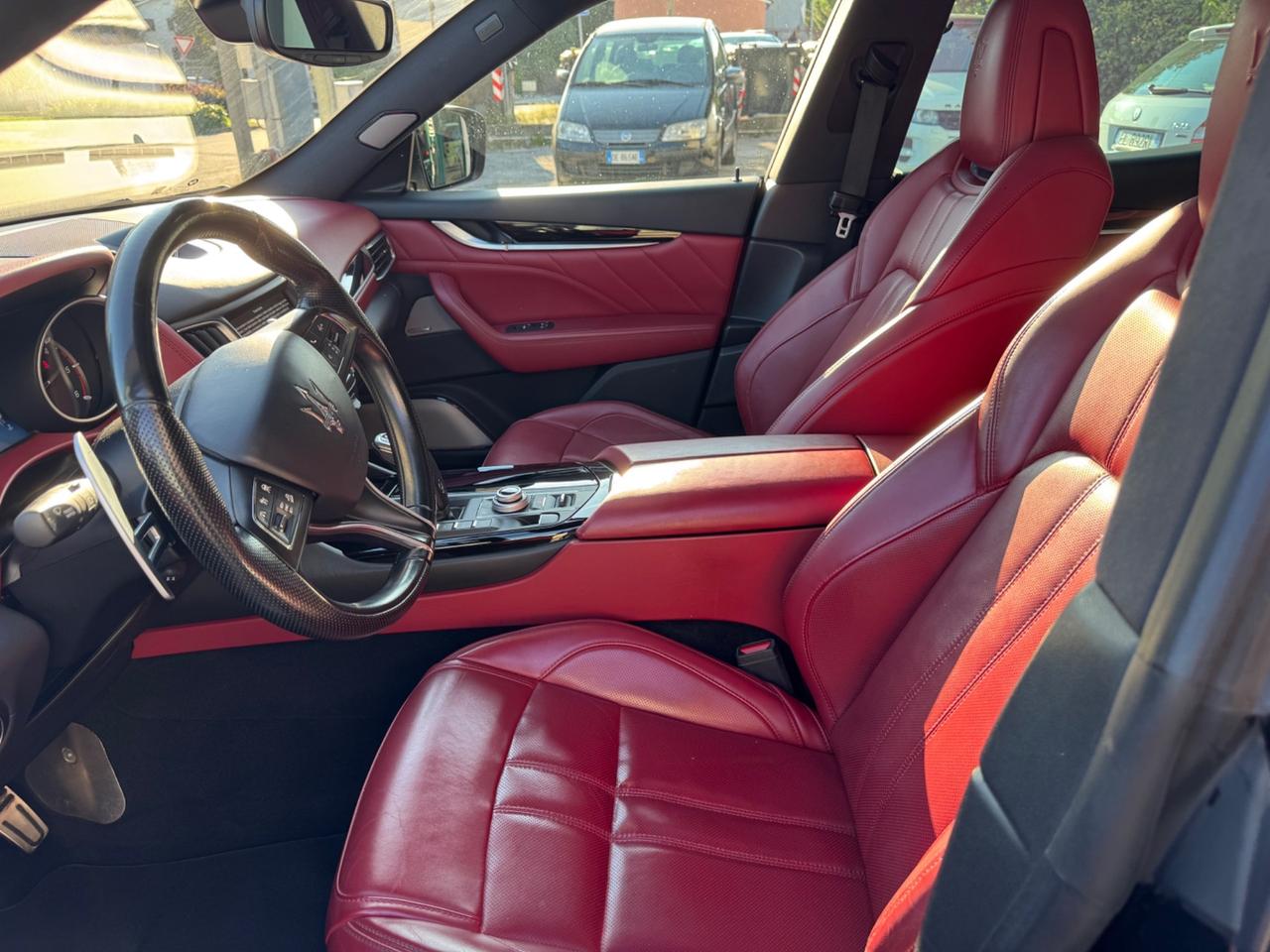 Maserati Levante V6 Diesel 275 CV AWD Gransport