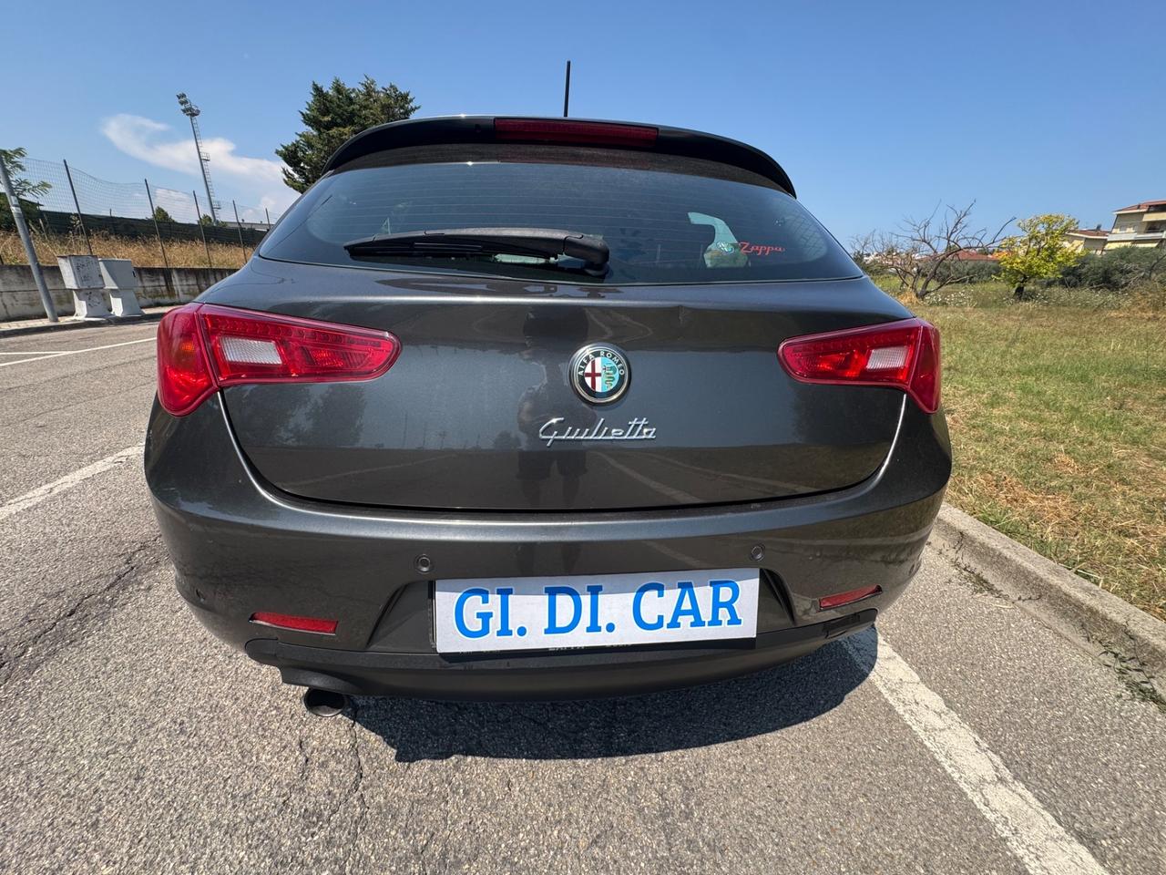 Giulietta 1.6 diesel 105 X neopatentati telefono lega impeccabile