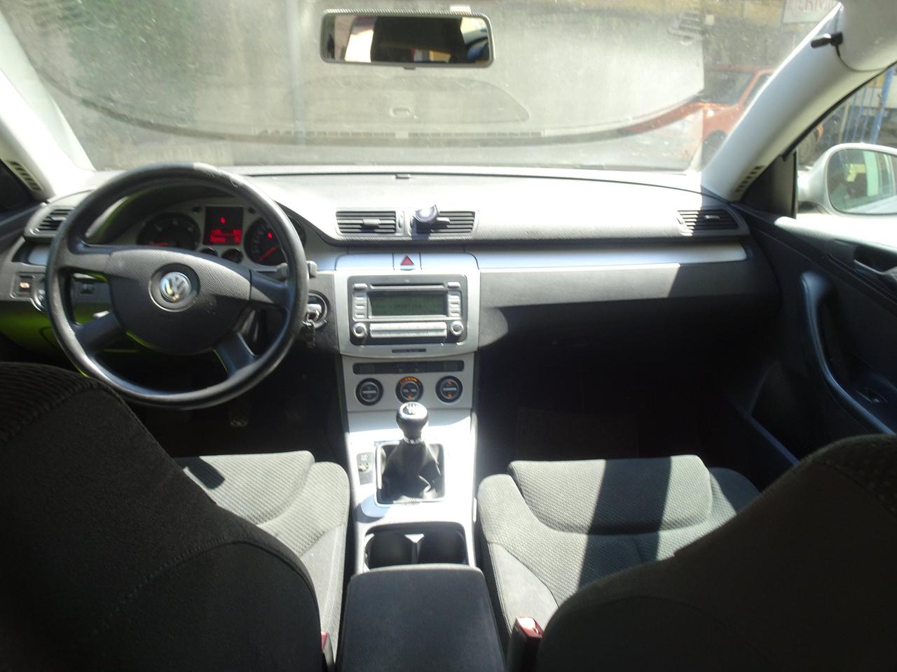 Volkswagen Passat VARIANT COMFORTLINE