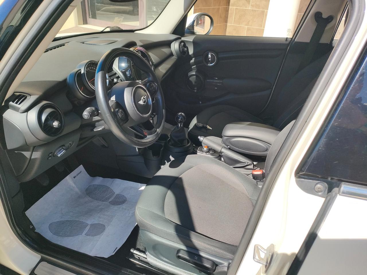 MINI Mini 1.5 One D HYPE 5p - FULL-LED