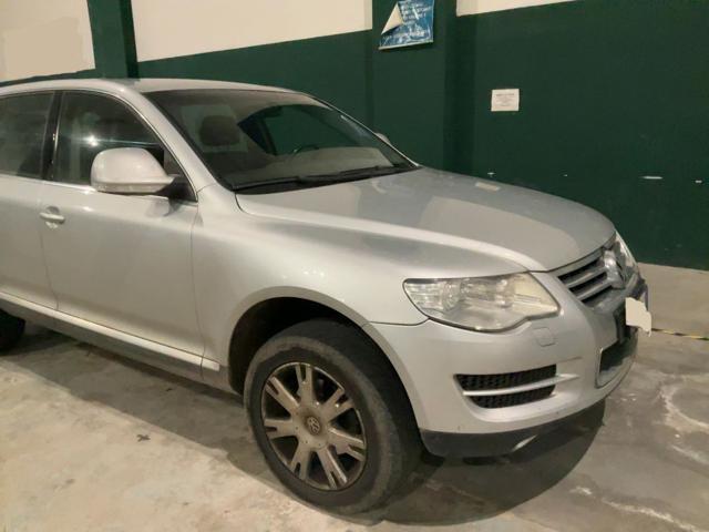 VOLKSWAGEN Touareg 2.5 R5 TDI DPF Exclusive